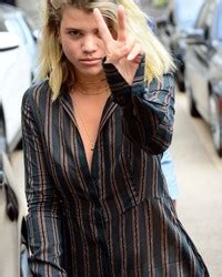 Sofia Richie Nipple Slip While Out Shopping In Beverly Hills Photo