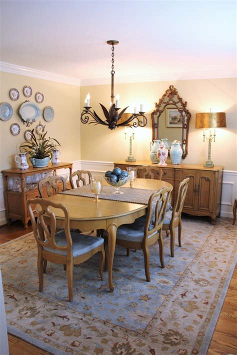 Golden Glamour Antique Dining Room Sumptuous Living