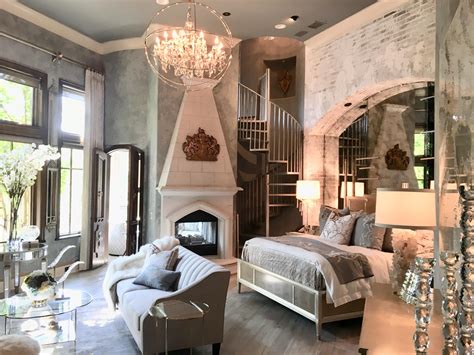 Maybe you would like to learn more about one of these? Online Interior Design 101: This beautiful master bedroom ...