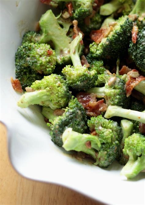It's full of nutrients and loaded with flavour! Sweet Bacon & Broccoli Salad
