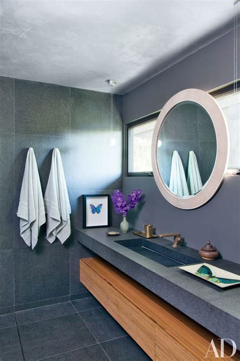 21 Guest Bathrooms That Will Impress Any Visitor Guest Bathroom Decor