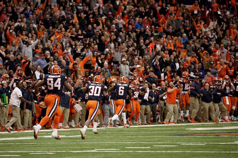 Syracuse Football: 2 players earn conference honors following Wake win