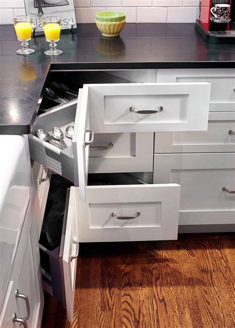 We've been trucking along on kitchen number 2. Corner Drawers Are A Must-Have For Small Kitchens - Page 3 ...