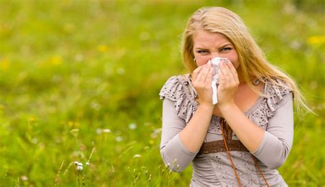 Namun, umumnya gejala alergi akan memengaruhi kondisi kulit. Tentang Alergi, Penyebab, Jenis dan Cara Pengobatannya