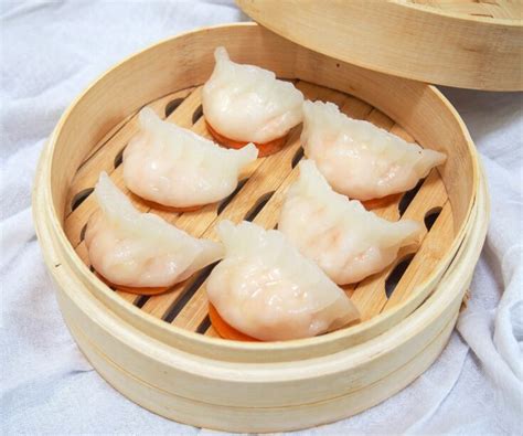 Har Gow Chinese Shrimp Dumplings Curious Cuisiniere