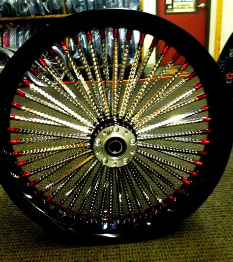 Ridewright 23 Custom Wheel With Black Soft Lip Rim Jewel Cut
