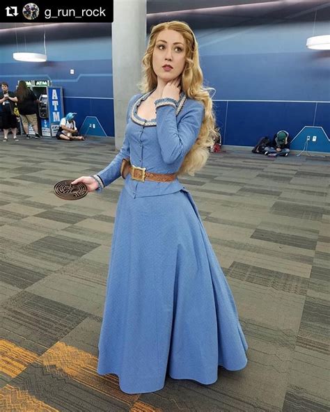 This ‘westworld Dolores Cosplay Is Picture Perfect Fancy Dress