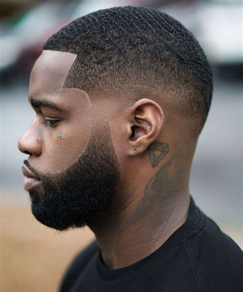 17+ Cool Skin Fade Haircuts For Men:2021 Trends + Styles