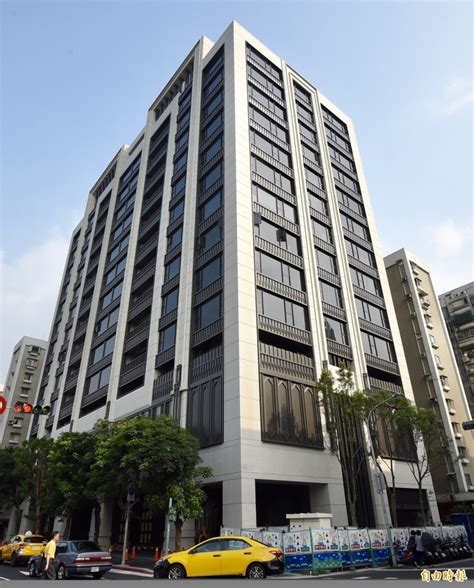 Check spelling or type a new query. 國民黨聲請停止追徵大孝大樓7.8億 黨產會律師打臉 - 政治 - 自由時報電子報