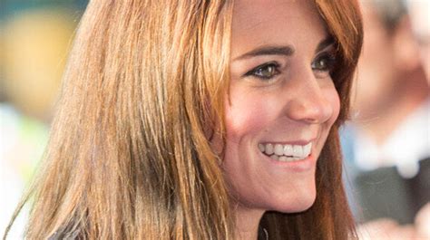 Kate Middleton Debuts New Shorter Haircut Huffpost Canada Style