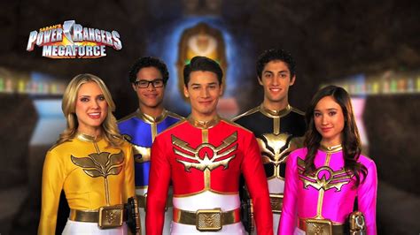 The cast members of power rangers megaforce made their first public appearance at power morphicon 3 in pasadena, ca. Power Rangers Megaforce Power Up San Diego Comic-Con - YouTube