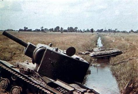 Kv 2 Soviet Russian Tanks Abandoned And Destroyed Page 3