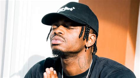 Naseeb abdul juma (2 october 1989), popularly known by his stage name diamond platnumz, is a tanzanian bongo flava recording artist and dancer from tanzania. Diamond is in love, again; but who is the lucky woman? - Nairobi News