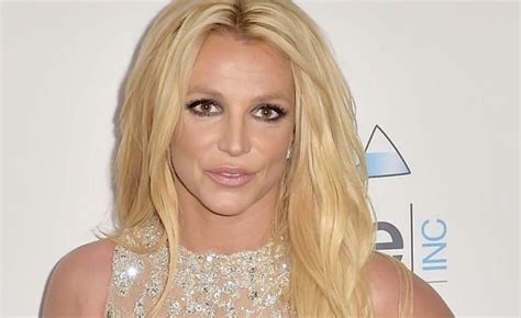 Britney Spears Opens Up About How Botox Left Her Botched