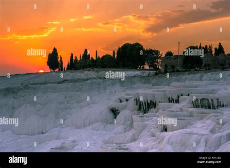 Dramatic Sunset Over Pamukkale Turkey Stock Photo Alamy