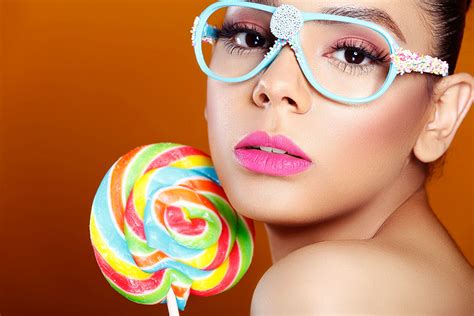1 candy crush friends saga · 2 bubble shooter: Candy Crush on Behance