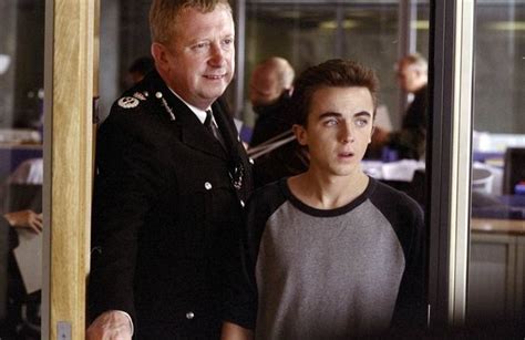 Your score has been saved for agent cody banks 2: Agent Cody Banks 2: Destination London (2004) | MM Movie Store