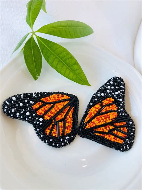 Monarch Butterfly Earrings Beaded Monarchs Papalotl Earrings Etsy