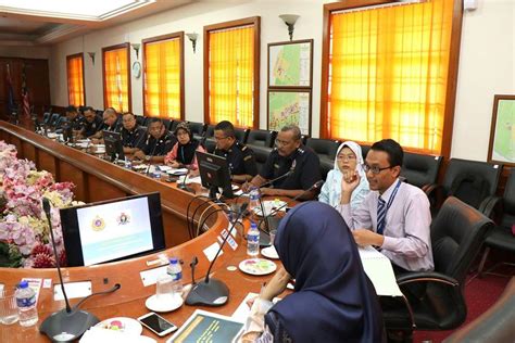 Pejabat pendidikan agama daerah mersing. Sesi Perbincangan Bersama JPJ Batu Pahat | Official Portal ...