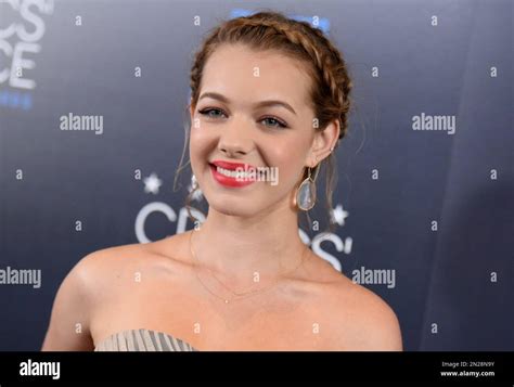 Sadie Calvano Arrives At The Critics Choice Television Awards At The Beverly Hilton Hotel On