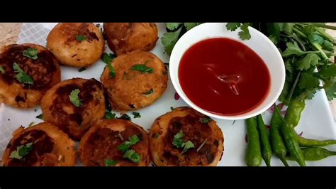 Tandoori Momos In A Pan Street Style Momo Recipe Living Foods Youtube