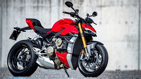 Why The Ducati Streetfighter V S Is A Next Level Naked Bike
