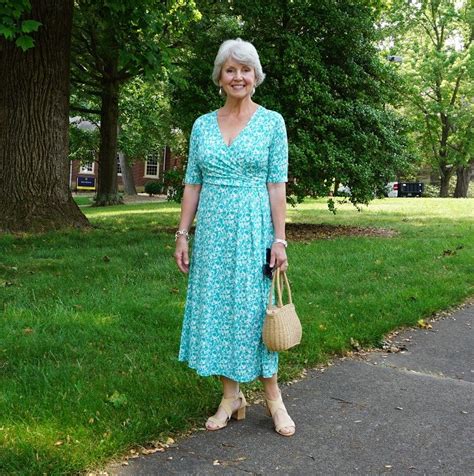 A Summer Dress Over 60 Fashion Summer Dresses