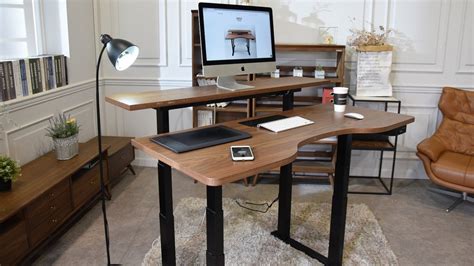 Gaze Standing Smart Desk Design Takes The Thinking Out Of Sitting And
