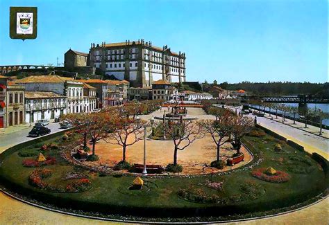 Retratos De Portugal Vila Do Conde Praça Da República E Mosteiro De