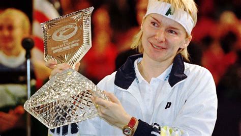 She died on november 19, 2017 in brno, czech republic. Former Wimbledon champion Jana Novotna dies from cancer at ...