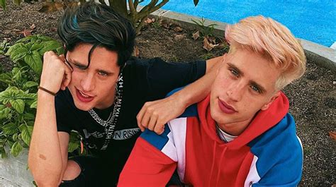 Martinez Twins Talk Song La Dieta Reveal Title Of Upcoming Ep