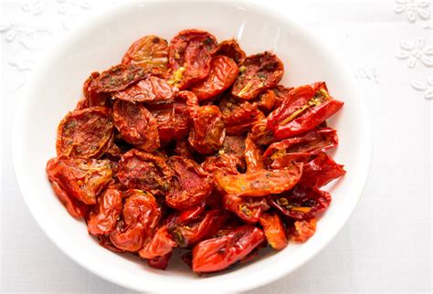 slow roasted tomatoes vegetarian vegan recipes healthy living slow roasted tomatoes