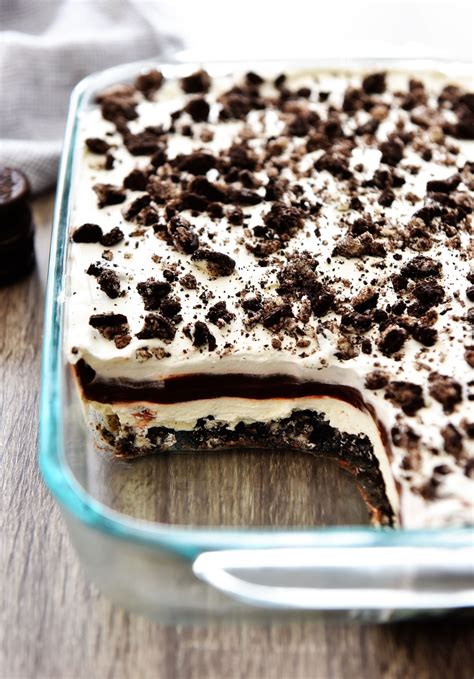 easy oreo pudding layer dessert this oreo pudding cake recipe is an oreo dessert you ll never