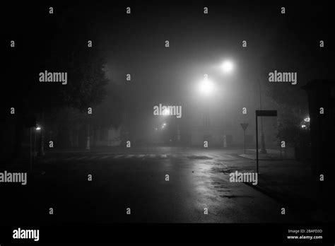 Empty Street On Rainy Night Hi Res Stock Photography And Images Alamy