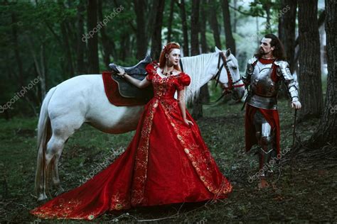 Medieval Knight With Lady Stock Photo By ©fotolit2 98567940