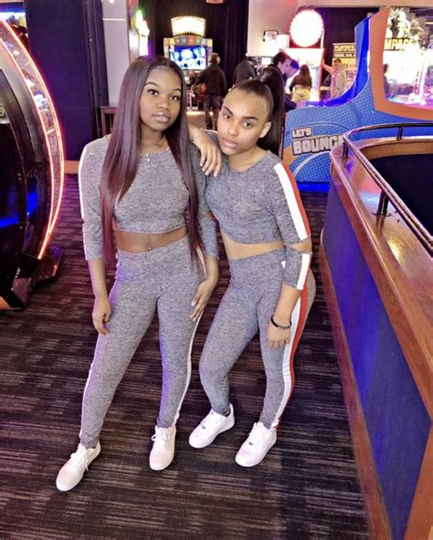 Pin By 𝟏𝟎𝟏𝟕🧿 On ᥫ᭡ • Bestfriends Sisters Photoshoot Baddie Outfits Bestie Goals
