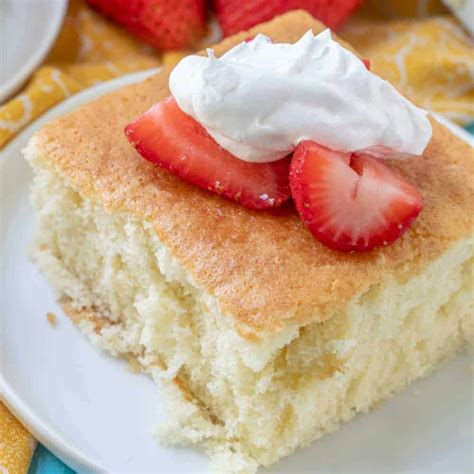 Hot Milk Sponge Cake With Strawberries The Country Cook