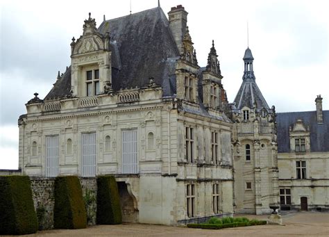Living The Life In Saint Aignan Five Photos Of The Château De Saint