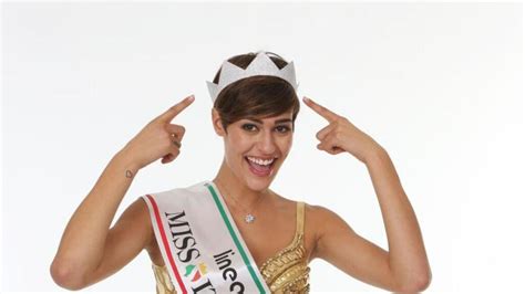 Italian Beauty Queen Would Like To Live In