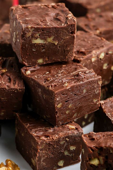 Easy Chocolate Fudge Recipe Easy Budget Recipes