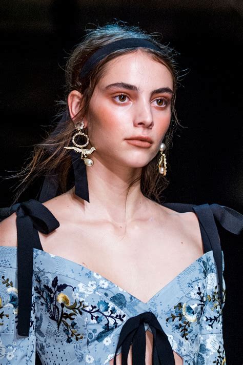 Spring Summer 2017 Fashion Month The Best Makeup Looks