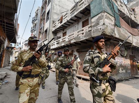 الیکشن کمیشن نے جس افسر پر پابندی لگائی تھی ان کی قیادت میں ہوگی دہلی فسادات کی جانچ، دو ایس آئی