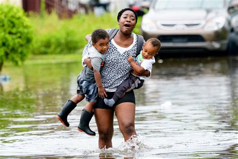 Flash Flooding Hits New Orleans As Mississippi River Forecast To Rise