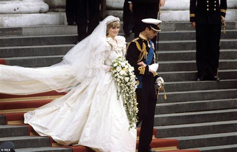 Everything You Didn T Know About Charles And Diana S Wedding Ceremony Daily Mail Online