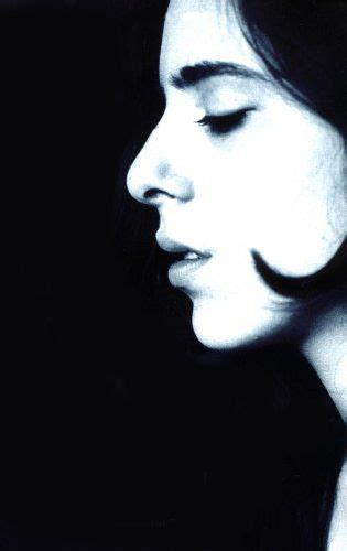 Laura Nyro Apologetically Ripped Off From The Cover Of Her Bio Soul