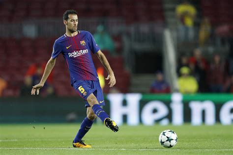 Sergio busquets is a very confusing footballer. Sergio Busquets: The Catalyst of Barcelona's Midfield - Page 2