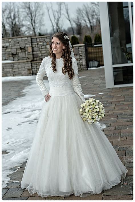 At a jewish wedding the groom stands next to the bride, on her left; 27+ Best Jewish Wedding Dresses Online