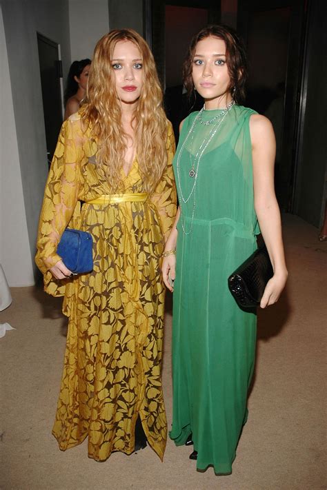 The Style Evolution Of Mary Kate And Ashley Olsen Olsen Fashion Ashley