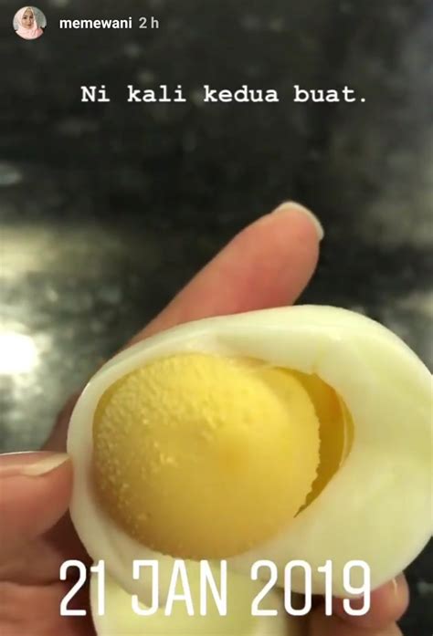 Orangtua dapat memberikan obat ibuprofen pada anak untuk menurunkan demam. Petua Rawat Demam Panas Dengan Telur Rebus, Meme Wani ...