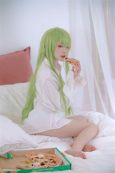 Cheesewii C C Cc Code Geass Naked Cosplay Asian Photos